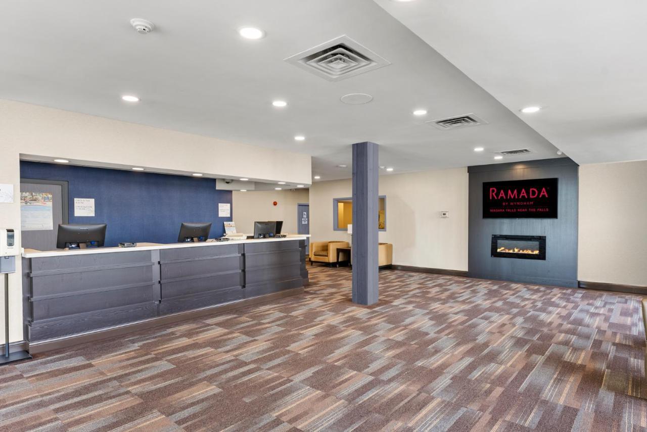 Ramada By Wyndham Niagara Falls Near The Falls Exterior photo
