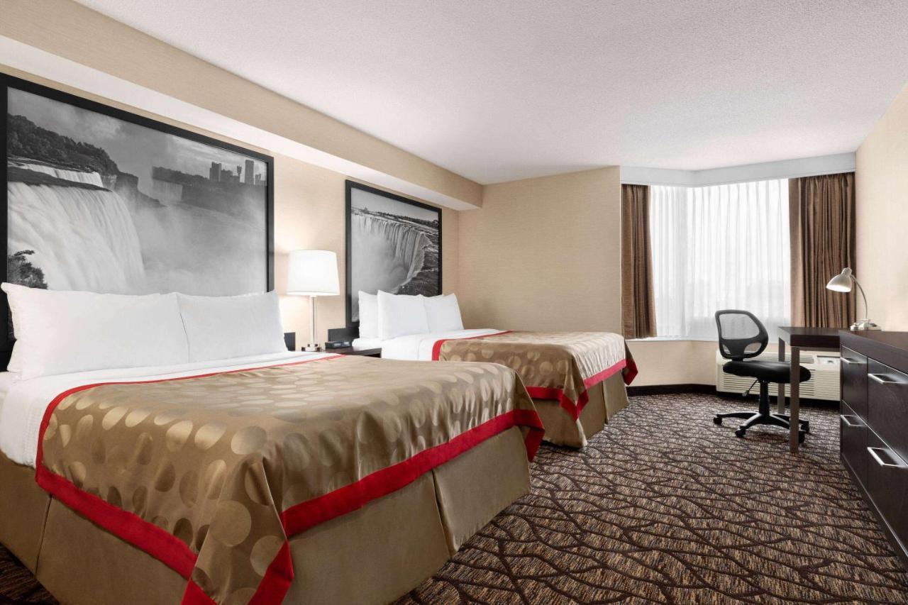 Ramada By Wyndham Niagara Falls Near The Falls Exterior photo