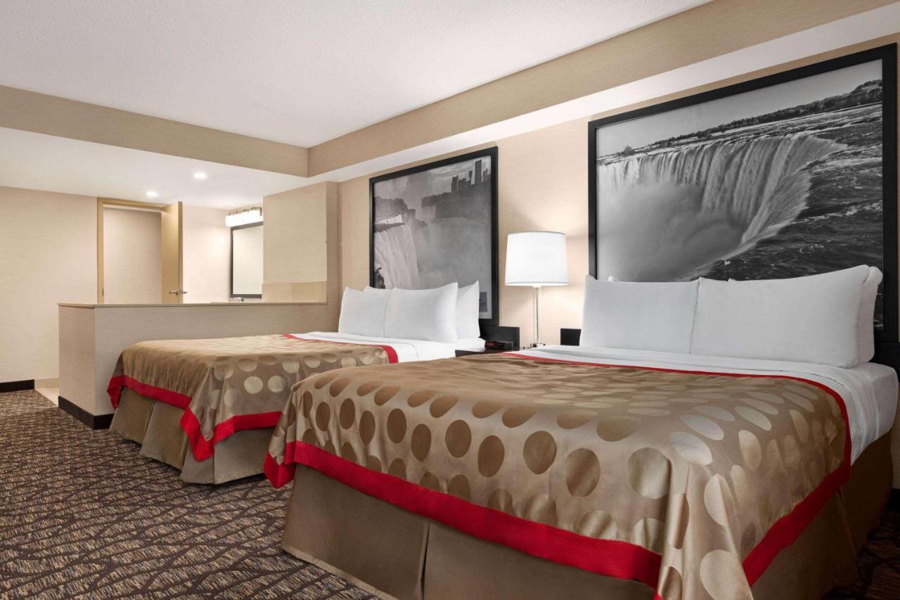Ramada By Wyndham Niagara Falls Near The Falls Exterior photo