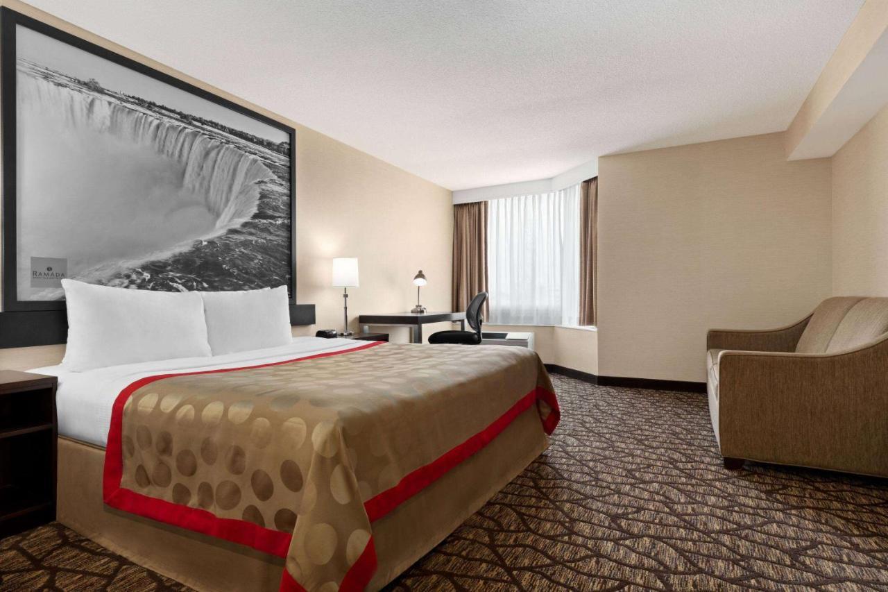 Ramada By Wyndham Niagara Falls Near The Falls Exterior photo